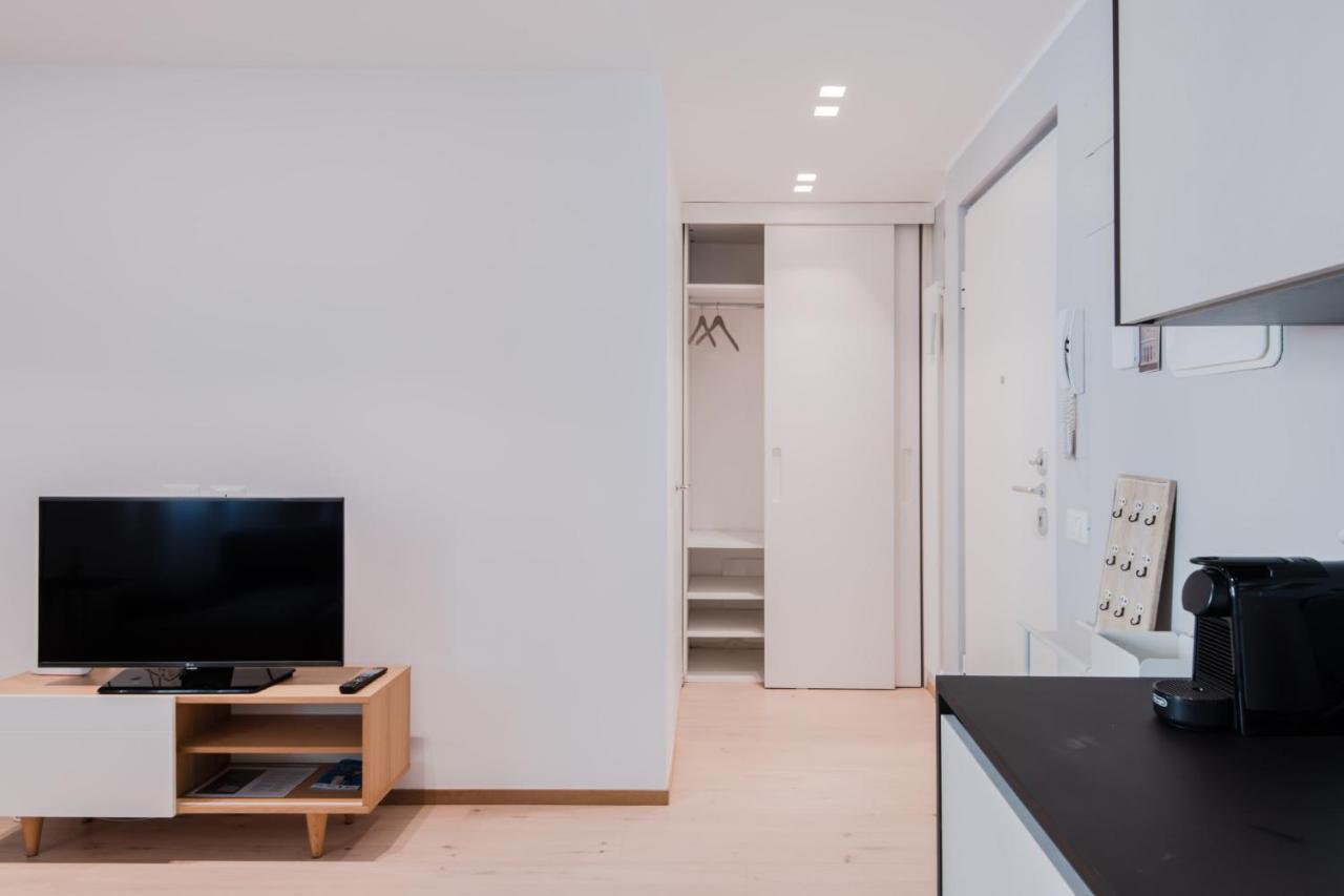 Easylife - Moderno Bilocale A Due Passi Dai Bastioni Di Porta Venezia E Dallo Splendido Parco Cittadino Indro Montanelli Appartement Milan